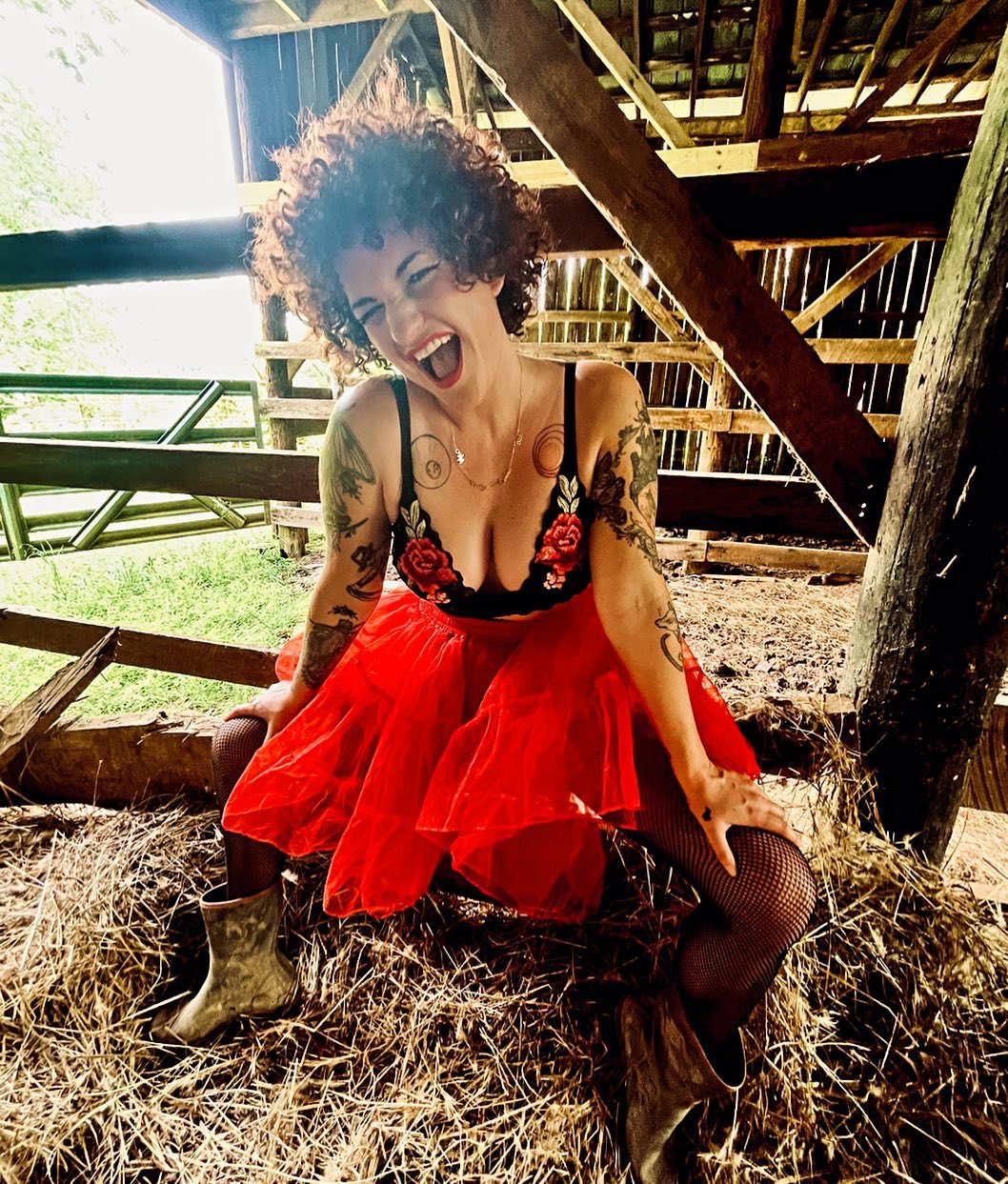 Carsie Blanton
